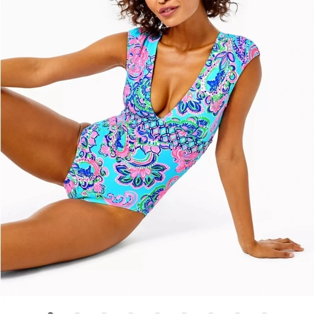 Lilly Pulitzer Imogen Swimsuit Jungle Horizon Size 12 - Picture 2 of 9